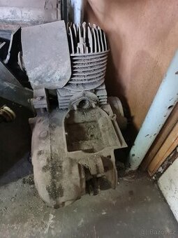 Motor čz prase 502