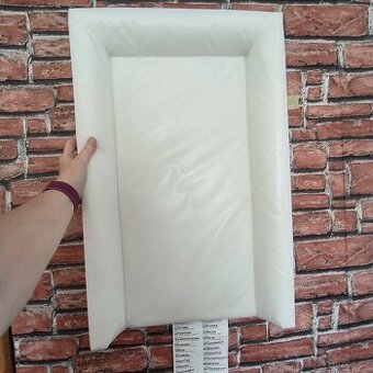 Prebalovaci podlozka Vadra Ikea 48 x 74cm