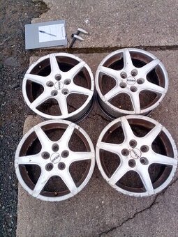Prodám alu disky R 16, ET 45, 7Jx16H2, 5x112