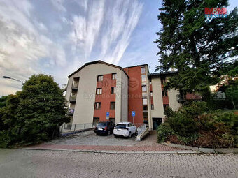 Prodej bytu 1+kk s balkonem, 46 m2, ul. Dolnokrčská, Praha 4