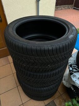 Pirelli Scorpion winter 305/40r20