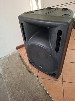 15" aktivní repro bedna 200W Plně funkční