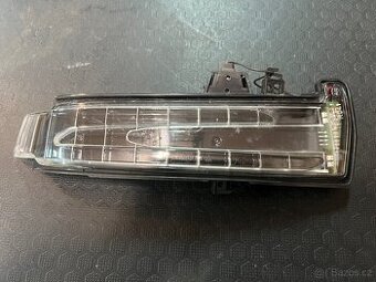 Mercedes w212 blikač do zrcátka LEVÝ