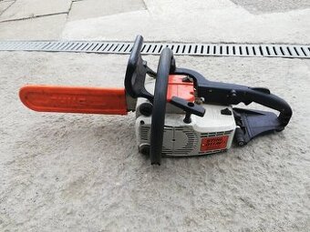 Pila stihl 011AV