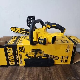 Řetězová pila Dewalt DCM565N-XJ BEZ BATERIE A NABÍJEČKY