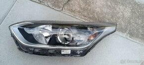 Kia Ceed/přední světlo