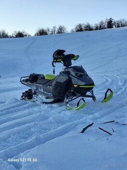 Predám ski doo summit 850R turbo 154rev - 1