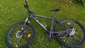 Horské kolo Btwin Rockrider 500, DISK, můžu POSLAT s lehkým