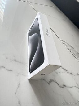 Prodám IPhone 15 pro Max 1 tera