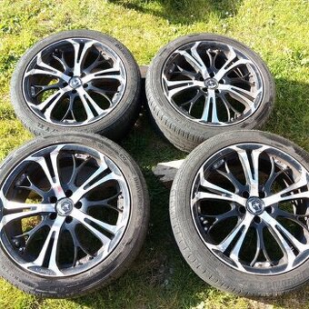 Prodám disky na Octavii 215/45 R17 - 1