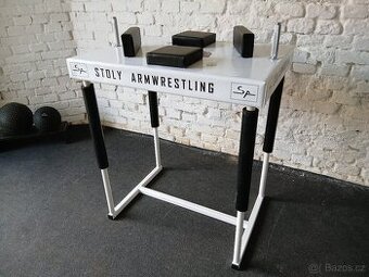 PROFI Armwrestlingový stůl na páku