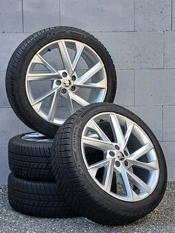 Pěkná zimní orig alu Škoda Kamiq 215/45/18 vzorek 8mm
