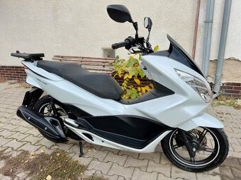 Honda pcx 125