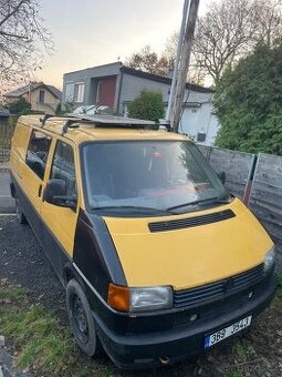 Transporter T4 verze long, nefunkčí 5. kvalt