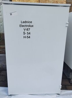 Lednička Electrolux