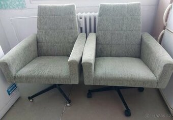 2x křeslo a rozkládací gauč