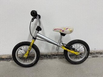 Dětské odrážedlo