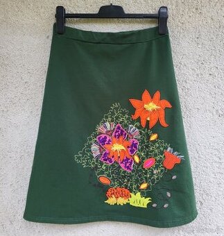 Originální dámská podzimní sukně zn. Mamatayoe, vel. M/L, al