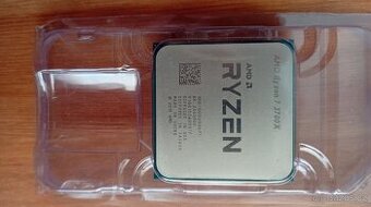 Procesor AMD Ryzen 7 3700X