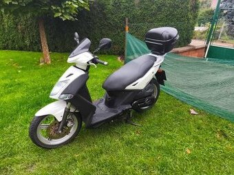 Kymco Agility City 125 (2015) 18 tis.km, kufr, po servisu