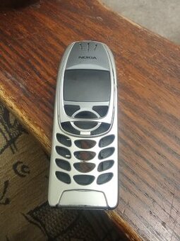 Prodám kryt na Nokia 6310i