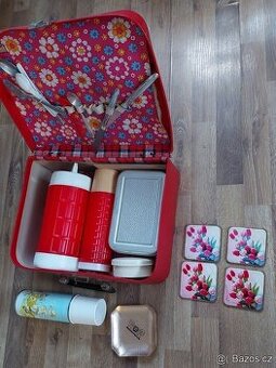 Retro sada na kempování