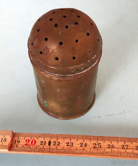 retro nádobí do kuchyně