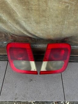 BMW e46 - světla víka kufru (Sedan)