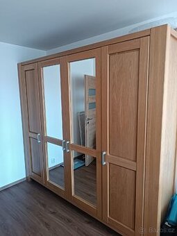 Loznice dub masiv a jednoluzkem