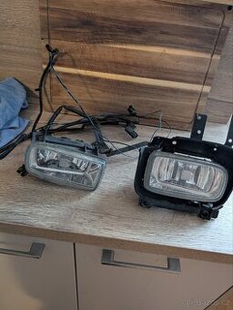 Mazda 323 sedan - mlhovky