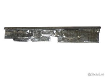 Výztuha podlaha Tatra 603 - pod přední sedačku - přední část