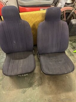 Přední sedačky Škoda Rapid 1984-1990