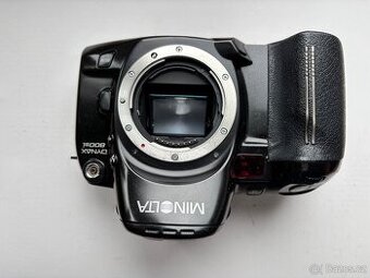 Minolta Dynax 800 si