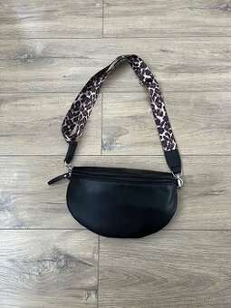 Nová ledvinka/kabelka