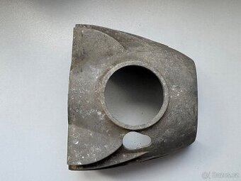 Prodám kryt karburátoru Jawa 250/353