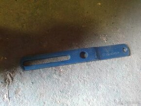 Držák alternátoru Ford Cortina Taunus Escort Capri