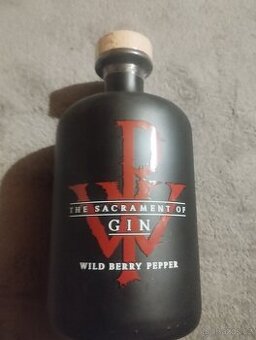 POWERWOLF SVÁTOST GINU