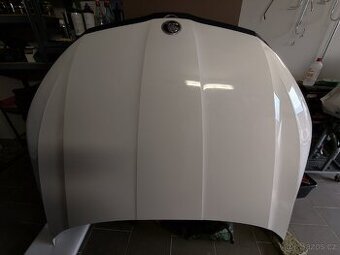 Přední kapota Škoda Octavia 4