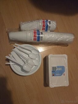 Jednorázové nádobí