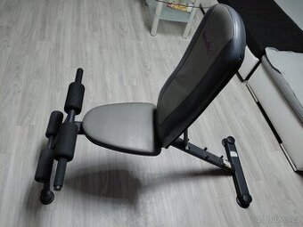 Šikmá polohovací lavice Housefit