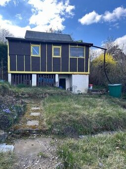 Prodej zahrady s domkem