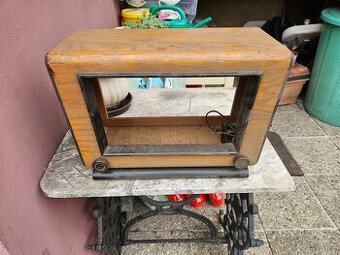 Šasi radia Tesla Klasik