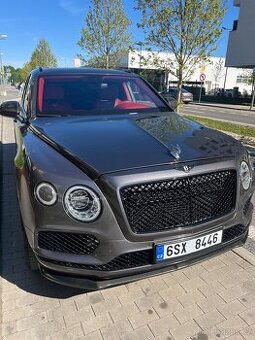 Predám Bentley Bentayga V12 Mulliner