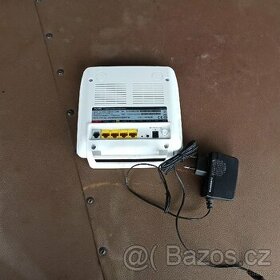 Wifi router s modemem Zyxel
