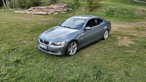 BMW E92 325i