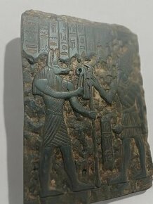 Starožitný  starověký Egyptán stěla bůj osiris bůh anubis.