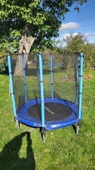 Dětská trampolína