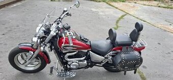Suzuki VZ 800 Marauder - 1
