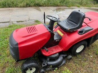 Zahradní traktor Electrolux - Husqvarna