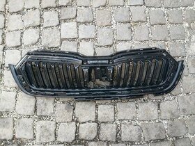 Škoda Octavia 4 maska nárazníku